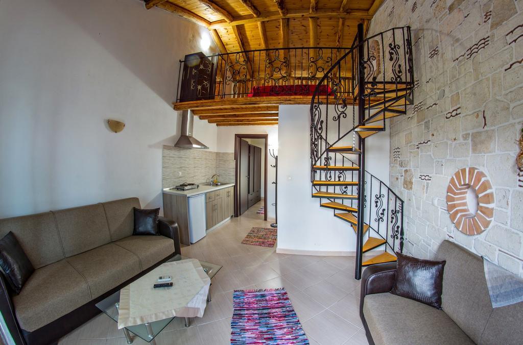 Theano Apartments سارتي المظهر الخارجي الصورة